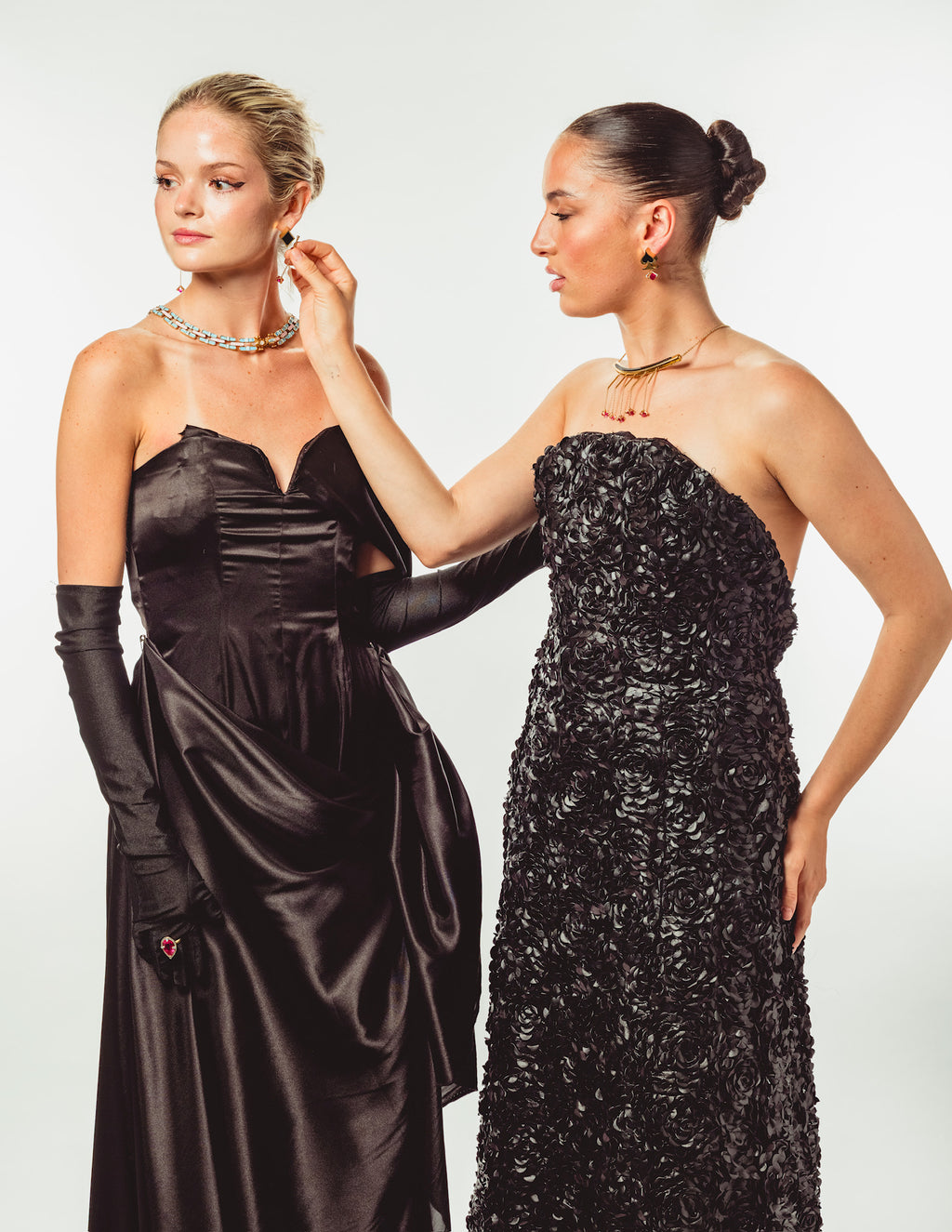 The Casino Suit Convertible Earrings