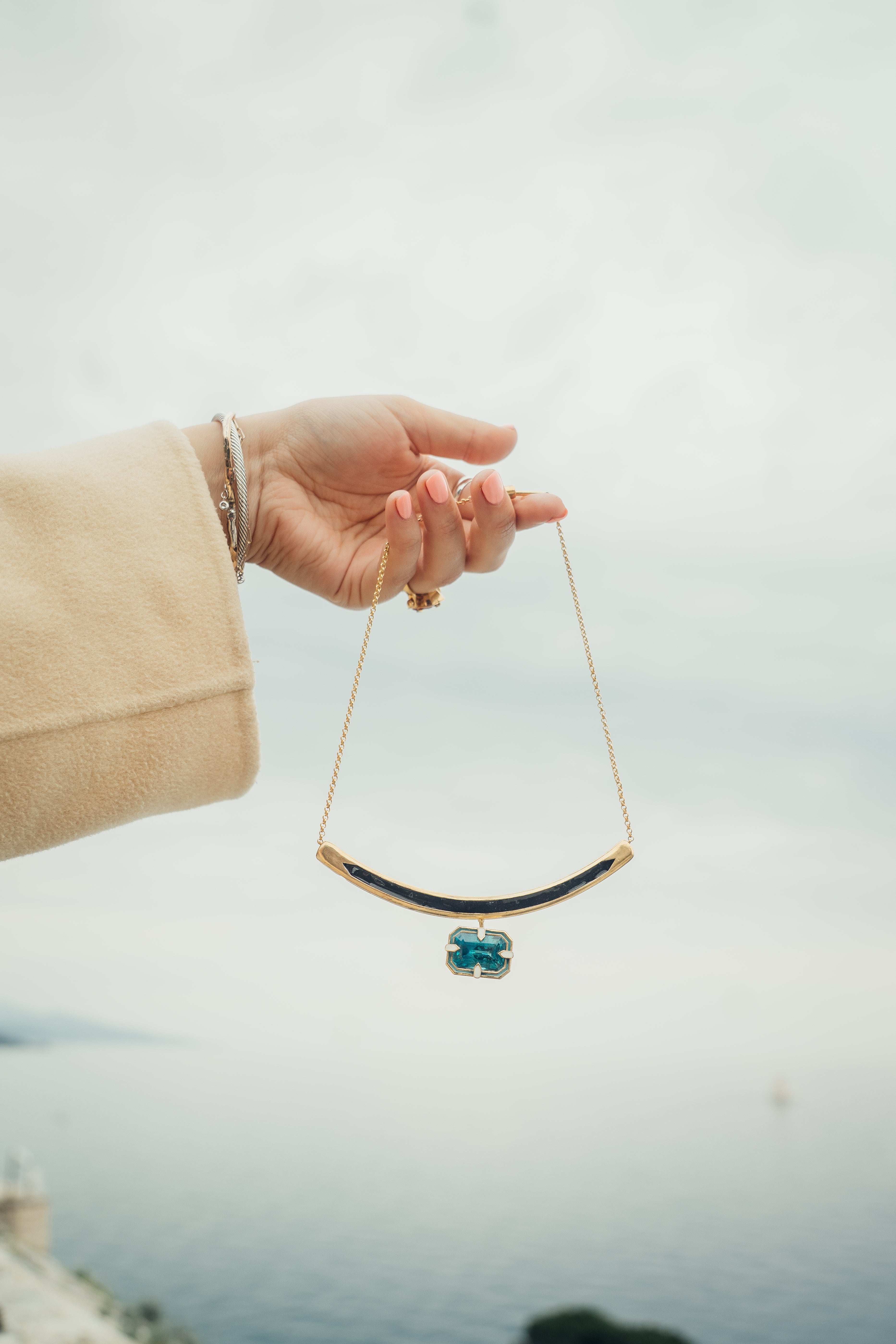 The Getaway Pendant